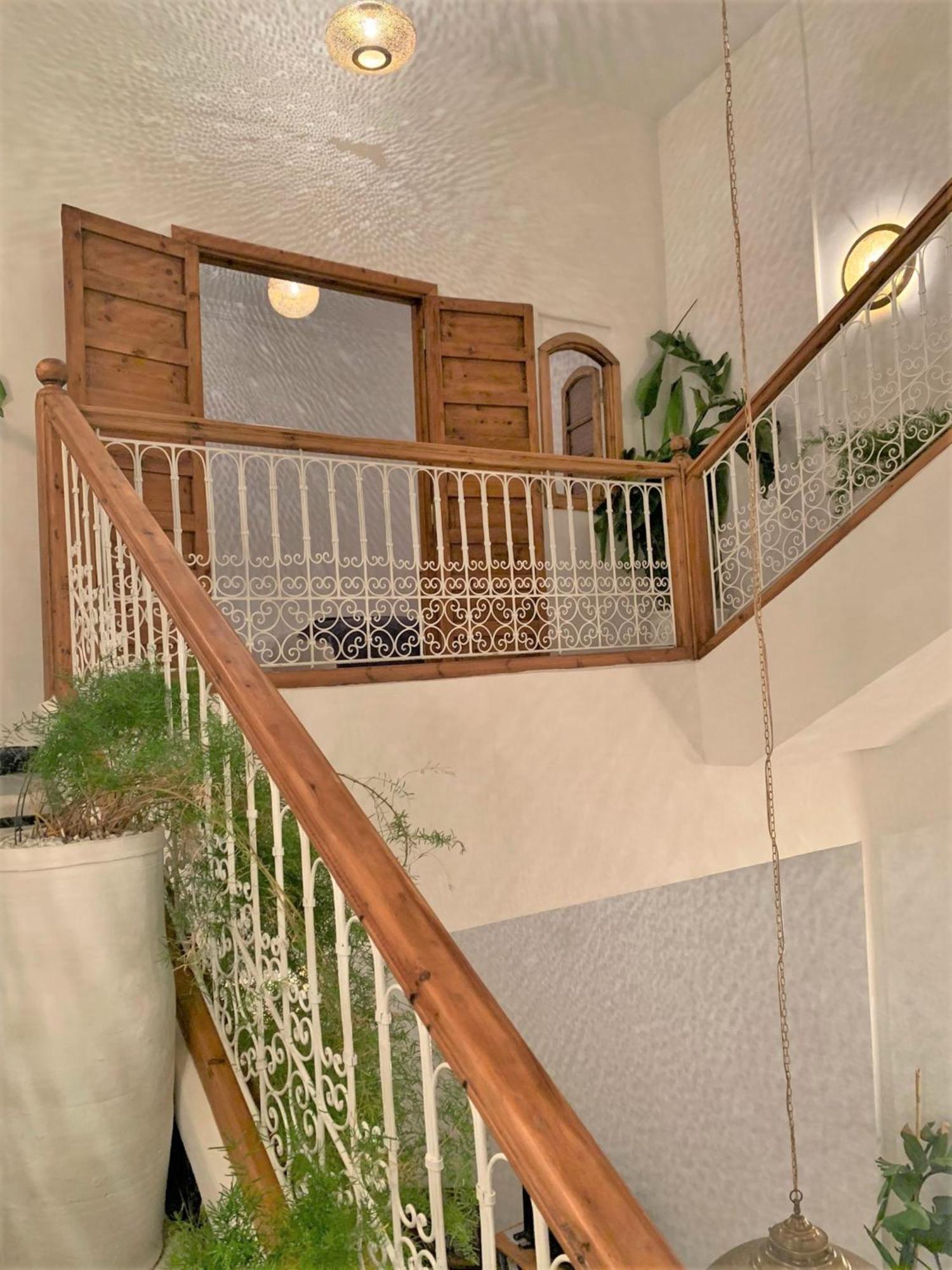 Riad With 3 Swimming Pools Marrakesh Exterior photo